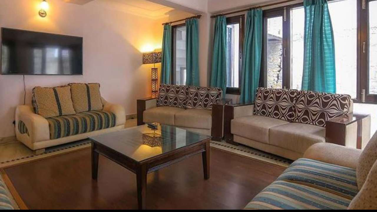 MS Dhoni villa - Exteriors
