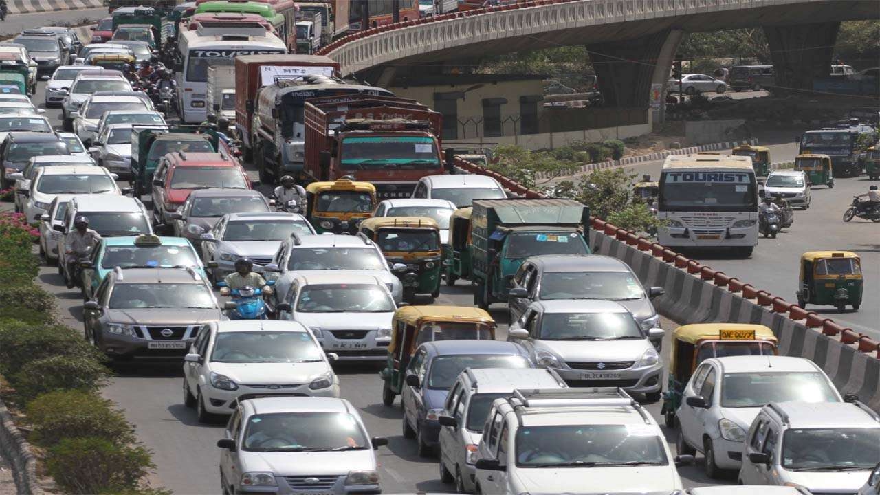 Delhi Transport Department authorise vehicle dealers to issue temporary RCs