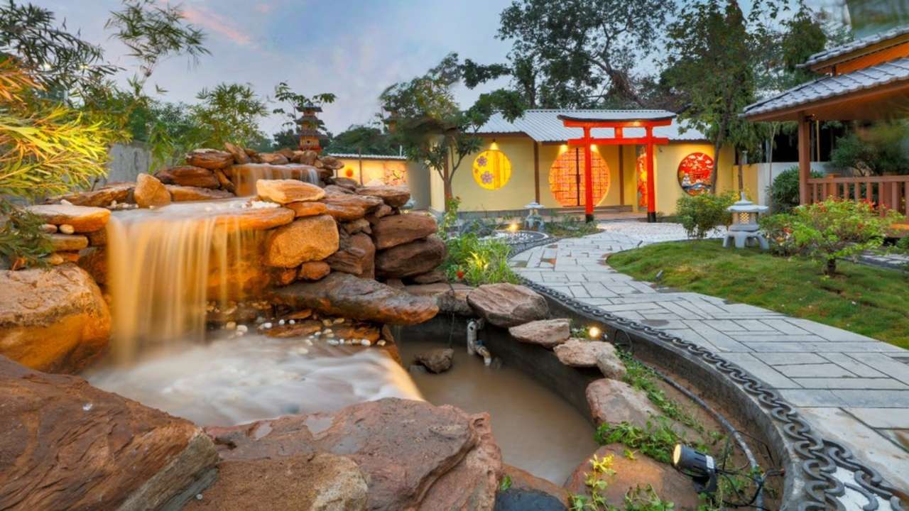 Zen garden built in joint endeavour