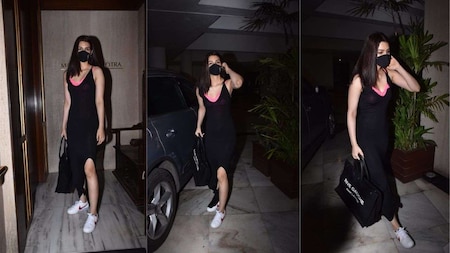 Kriti Sanon spotted outside Manish Malhotra's house