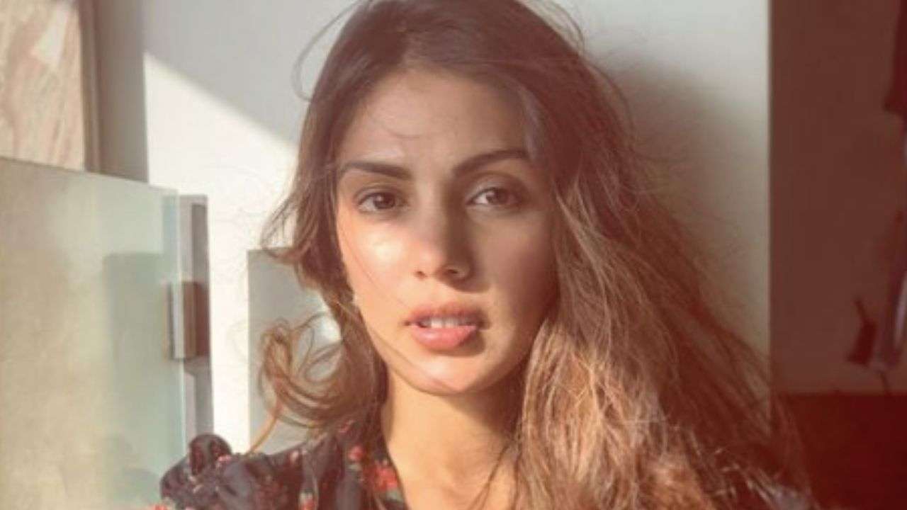 Ahead of her birthday Rhea Chakraborty appeals to her fans to help save life of one-year-old kid, shares emotional video