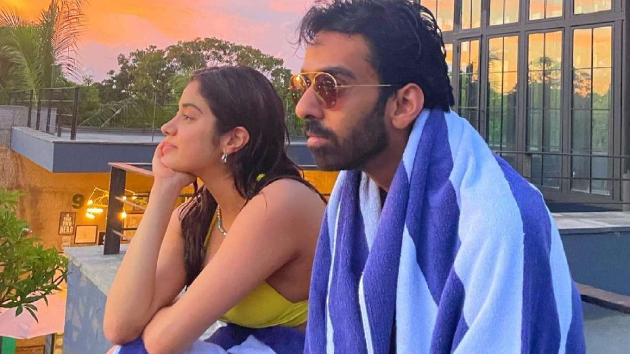 VIRAL! Janhvi Kapoor shares throwback vacation photos, recalls happy times with friends