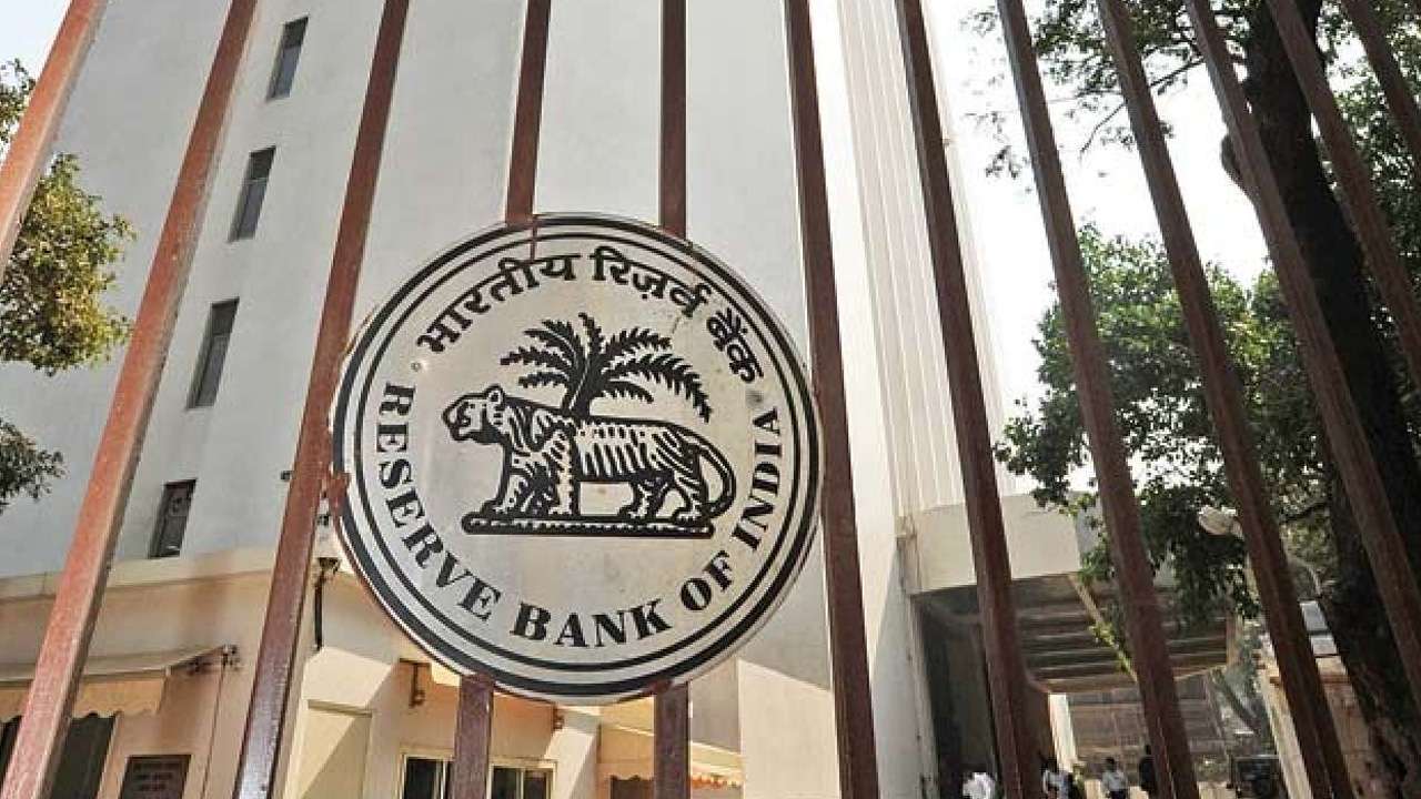 RBI New FD Rules: Here's why you should claim your money soon after the  maturity of your fixed deposit
