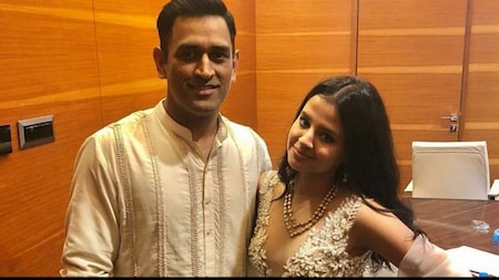 MS Dhoni and Sakshi family friends
