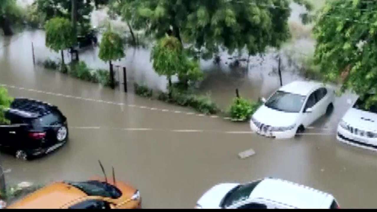 Delhi Rains: Heavy rainfall in Delhi, Noida, Gurugram; waterlogging in ...