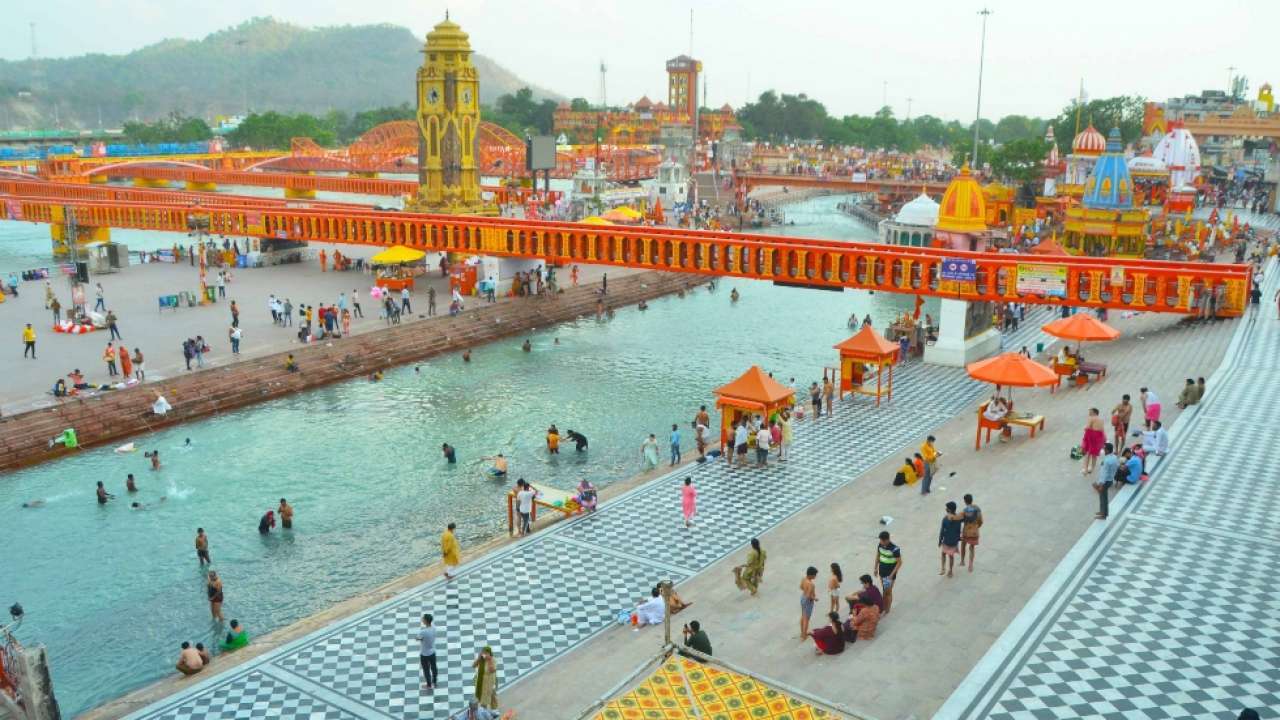 Guru Purnima 2021: Covid-19 negative report must in Haridwar, only  'symbolic snan' to be held