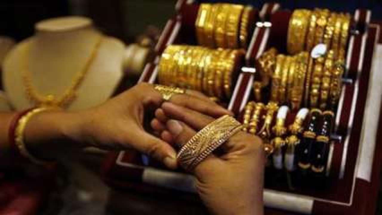 Gold prices drop to 5-month low of nearly Rs 46000, silver slumps by 2.03%