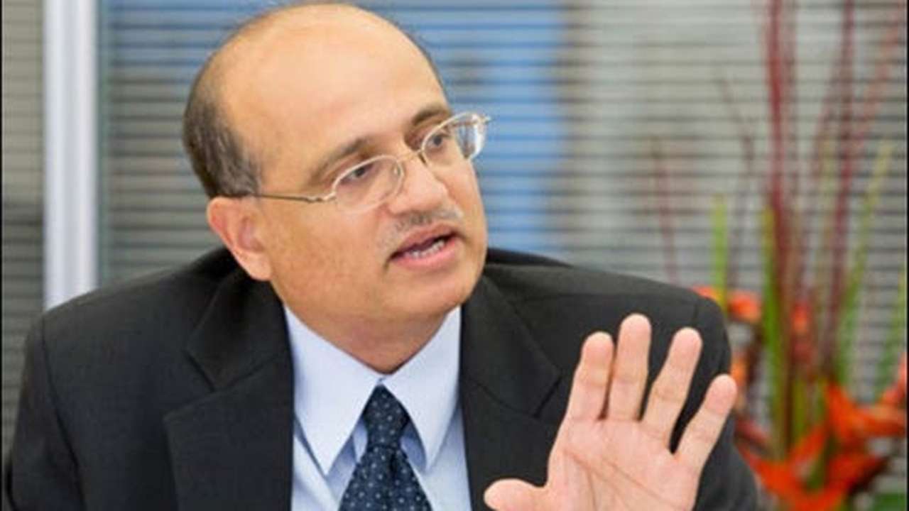 DOUBLE TAKE: Few bouquets for ex-FS Gokhale's book