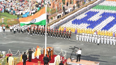 Flag Code allows unrestricted display of tricolour