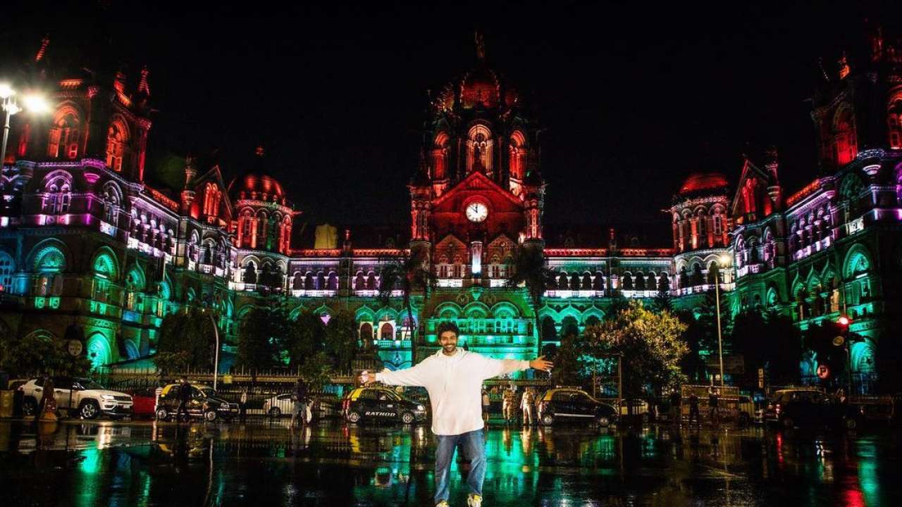 Kartik Aaryan wishes fans on Independence Day