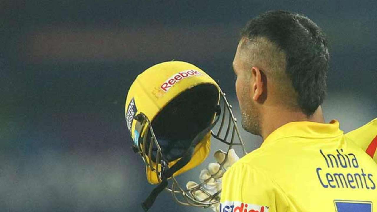 This is the best look says Twitterati as MS Dhonis latest hairstyle goes  viral