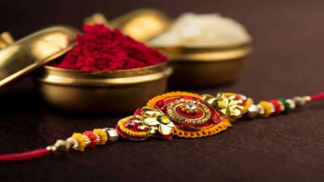 Raksha Bandhan 2021: Make sure to have THESE 5 things on your list while  you tie Rakhi TODAY