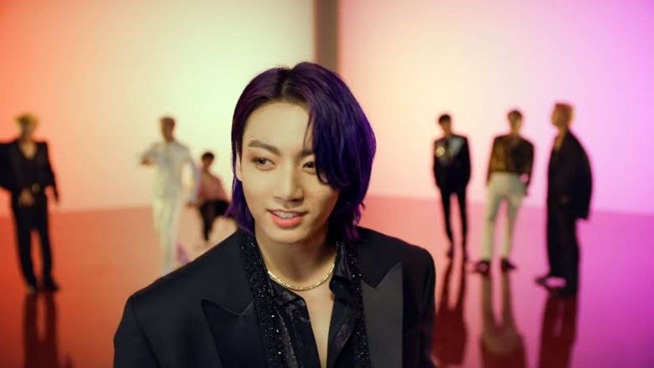 When Jungkook put the hot in this ‘Butter (Hotter remix)’