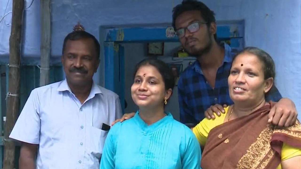 Meet Poorna Sunthari, who cracked UPSC exam in spite of being visually  impaired