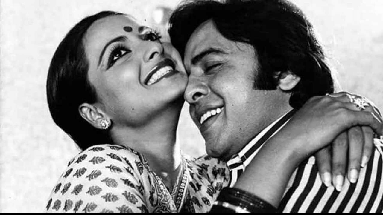Bollywood Star Rekha Xxx - Rekha, Vinod Mehra's TRAGIC love story: When actor's mother tried to beat  Rekha with a sandal