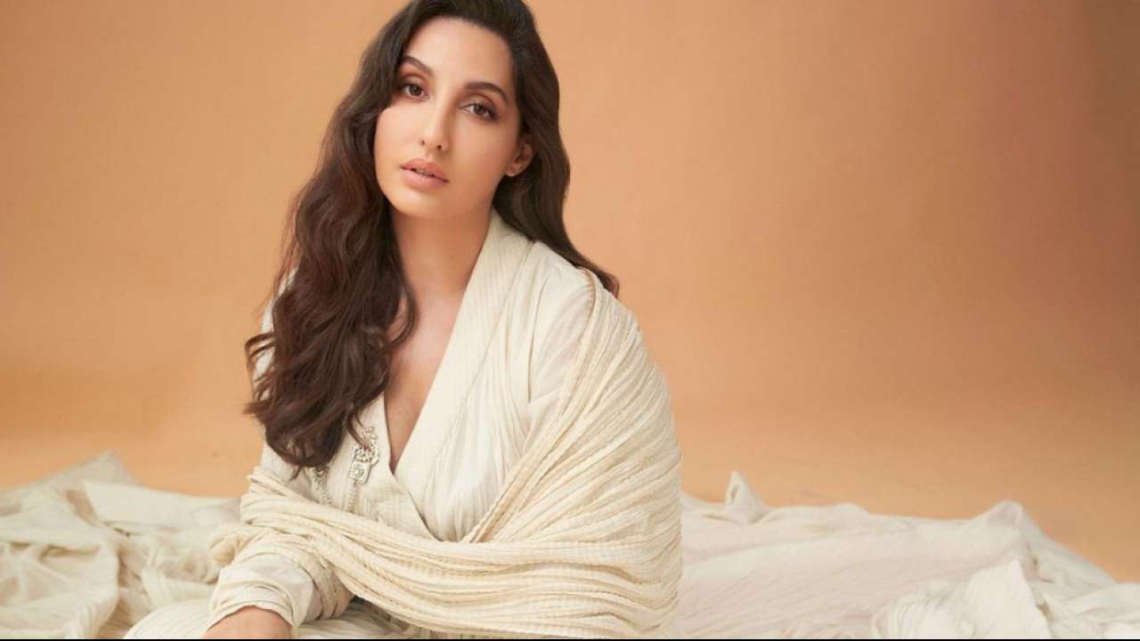 Nora Fatehi slays in Indian attire