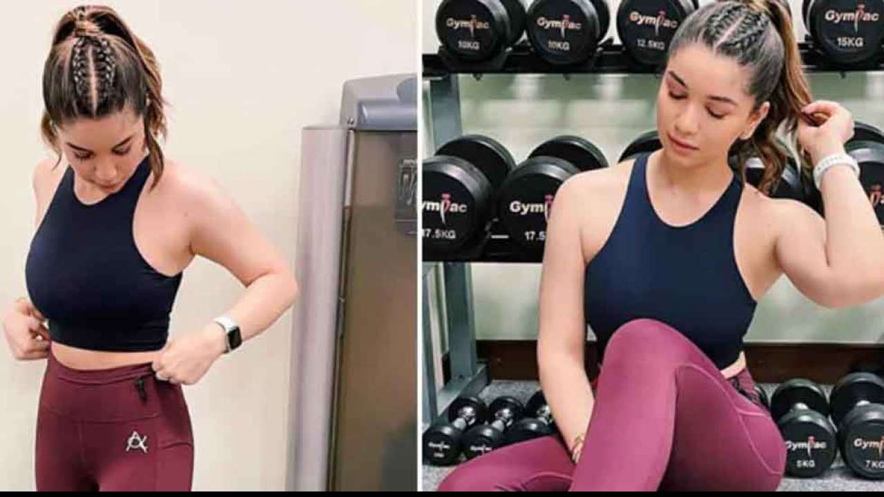 VIRAL: Sachin Tendulkar's daughter Sara's latest photos in sleeveless crop top and tights burns internet - Watch