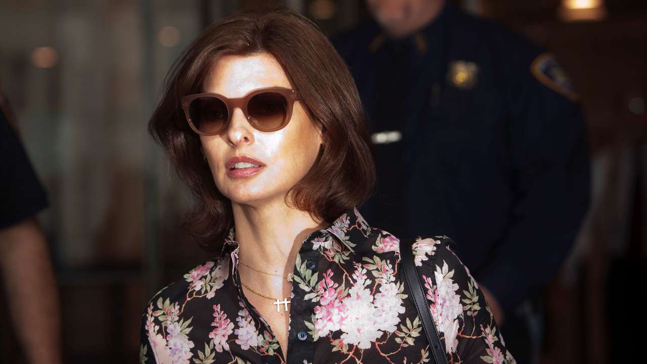 Former Supermodel Linda Evangelista Files 50 Million Lawsuit Over