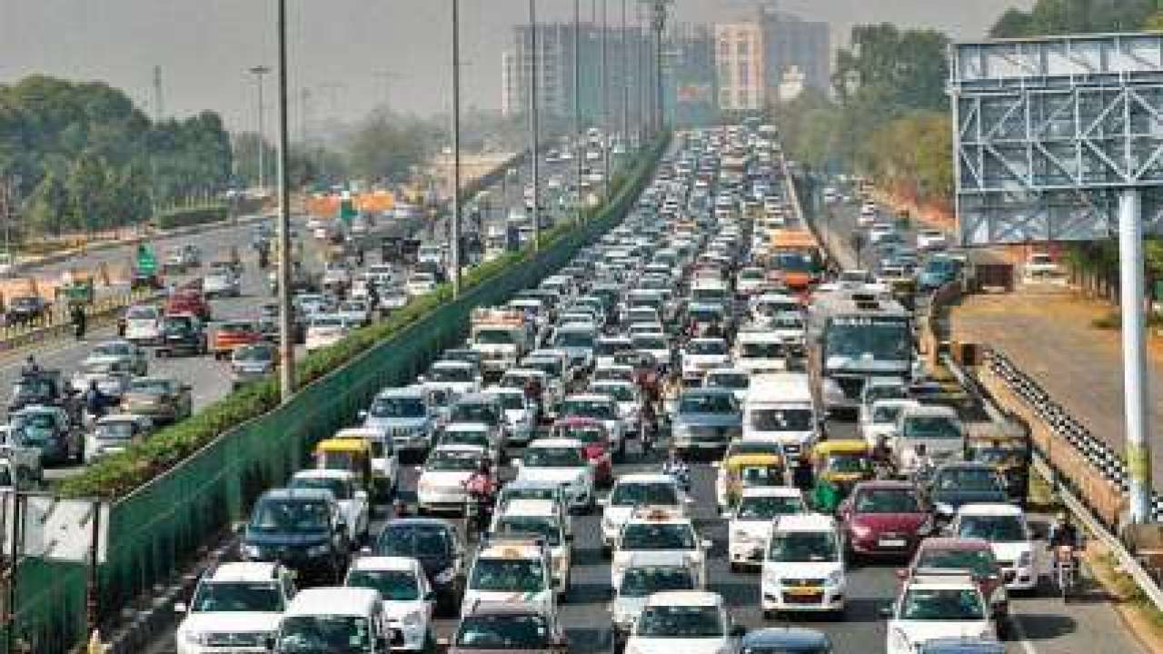 Bharat Bandh: Massive Traffic On Gurugram-Delhi Border, DND Due To ...