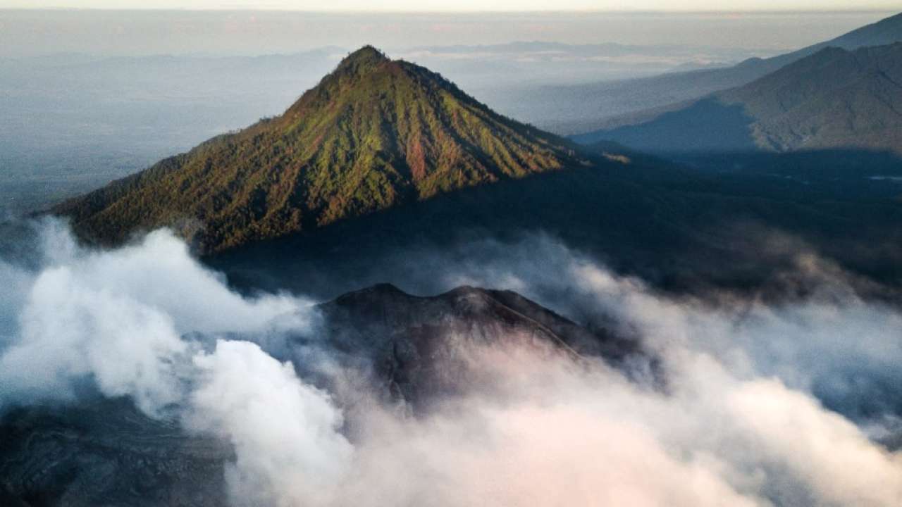 Largest underwater eruption in history creates new monster volcano