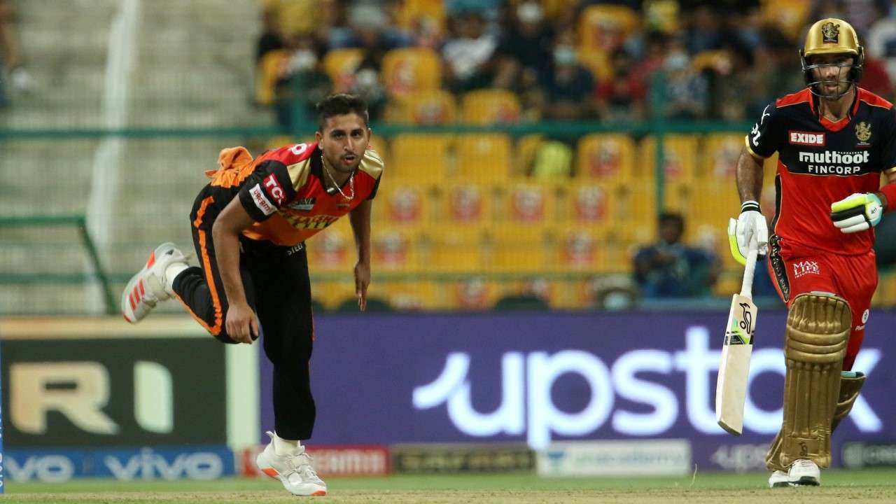 SRH's Umran Malik bowls the fastest delivery of tournaments to RCB - India  News Republic