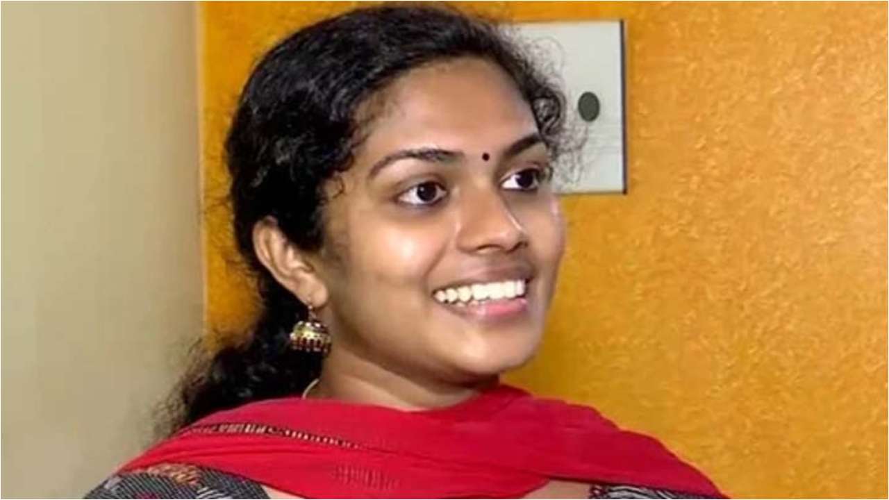 Meet S Aswathy, daughter of construction labourer, who cracked ...
