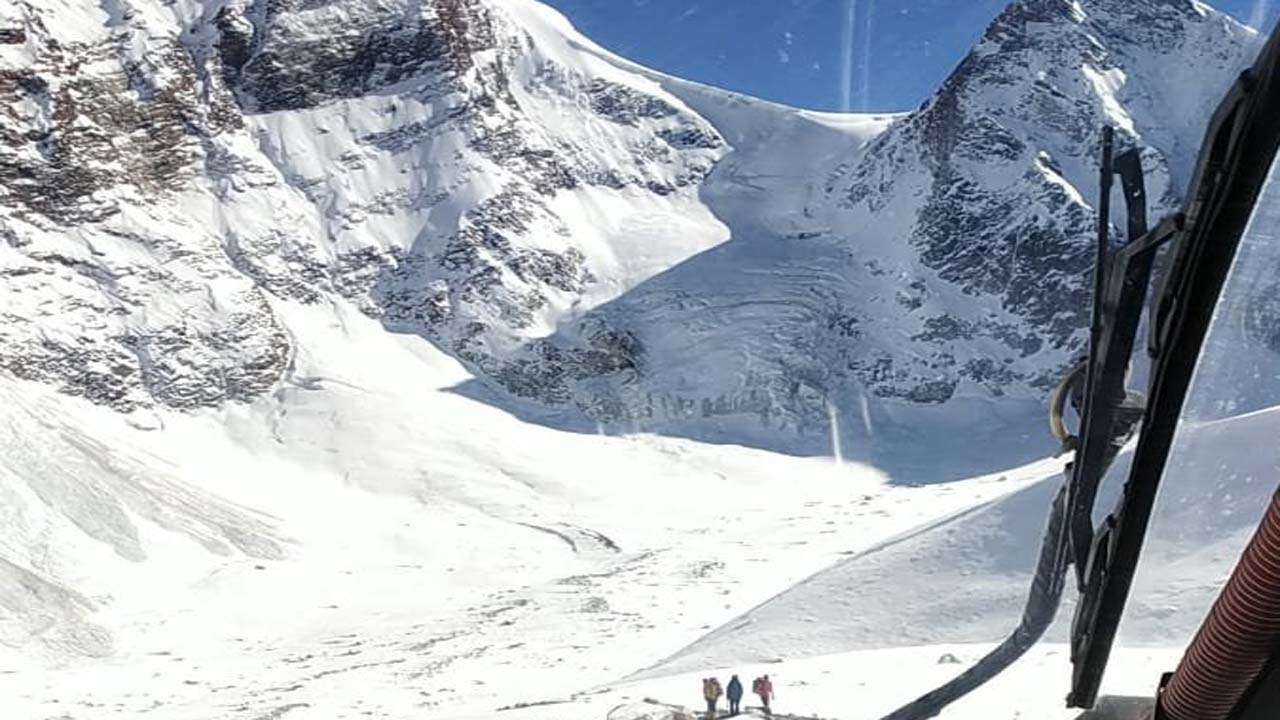11 trekkers, including 7 from West Bengal dead in Uttarakhand 11 trekkers, including 7 from West Bengal dead in Uttarakhand