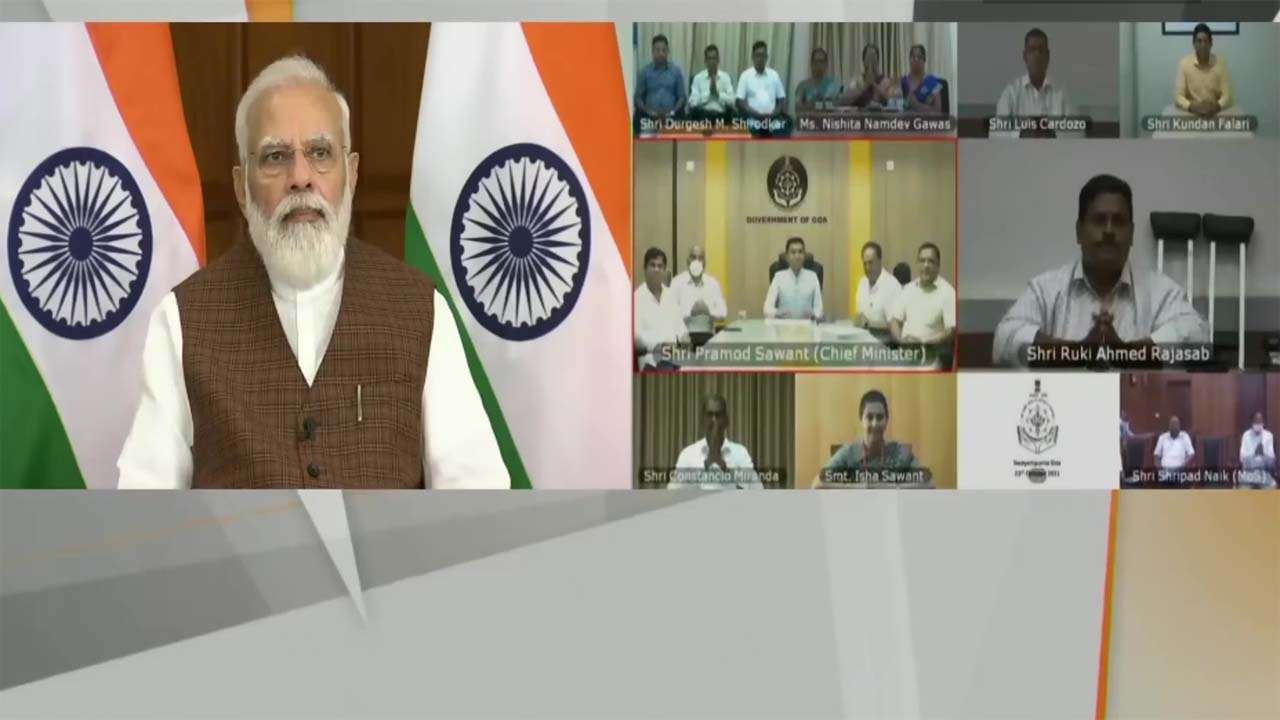 PM Modi interacts with beneficiaries of 'Aatmanirbhar Bharat Swayampurna Goa' PM Modi interacts with beneficiaries of 'Aatmanirbhar Bharat Swayampurna Goa'
