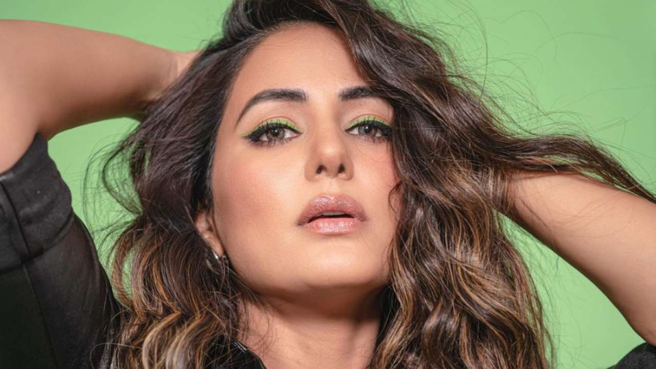 Hina Khan's 'Bigg Boss 15' look is jaw-dropping