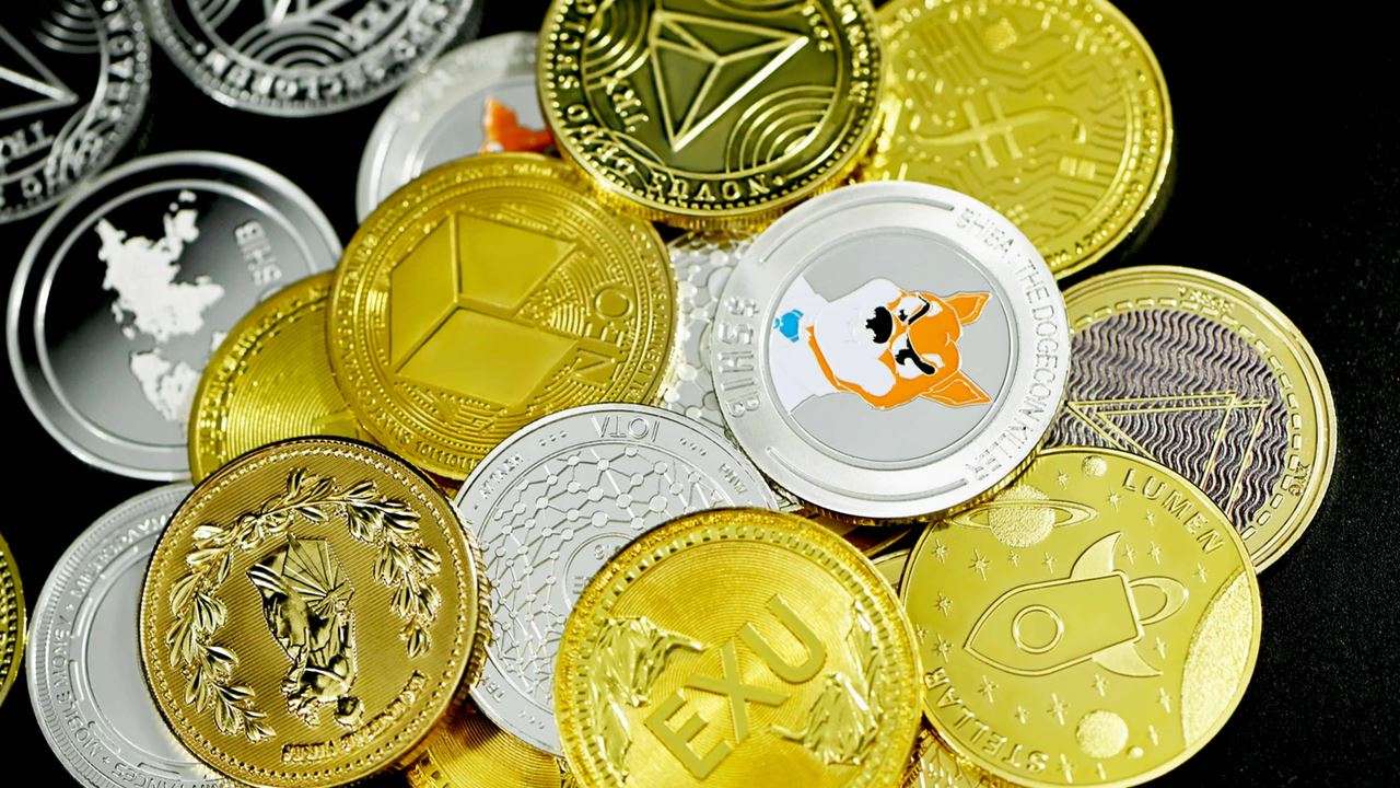 big news on cryptocurrency! govt may go soft on ban, discussions on regulations underway: sources