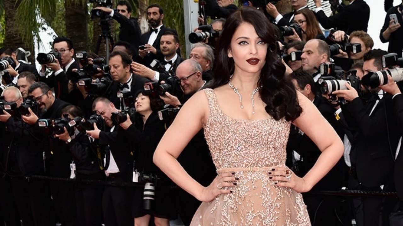 Aishwarya Rai Bachchan's pink-gold outfit