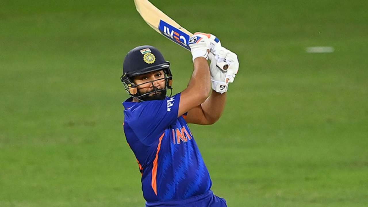 Aakash Chopra says "Rohit Sharma ate luck instead of cornflakes with milk" in T20 World Cup 2021
