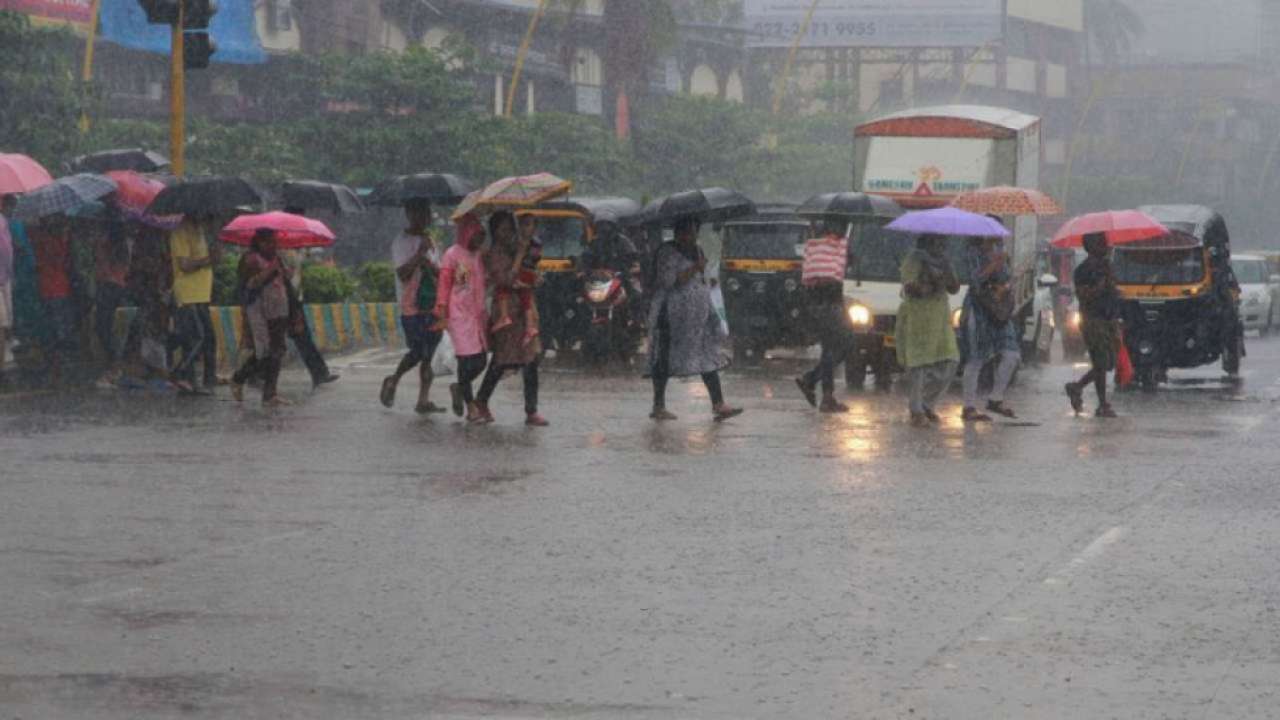 IMD issues red alert for Chennai, adjoining districts as Tamil Nadu