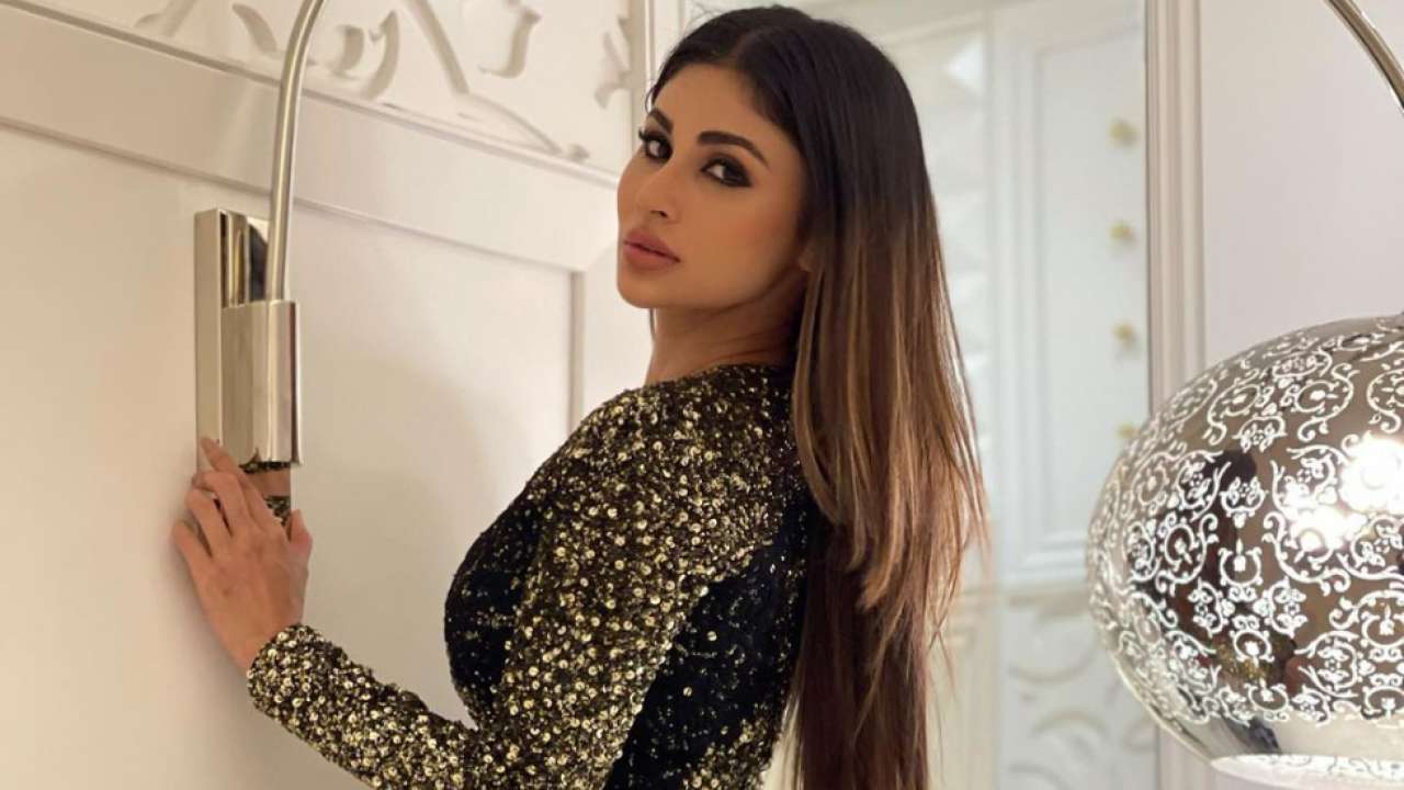 Mouni Roy Flaunts Her Insanely Hot Body In Short Shimmery Dress Shares Jaw Dropping Pics