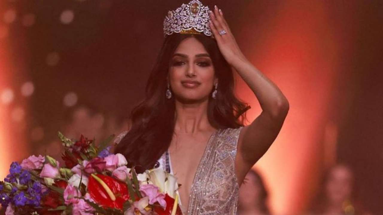 India S Harnaaz Sandhu Wins Miss Universe 21 Title Video Getting Crowned Goes Viral