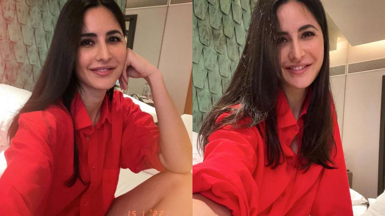 Katrina Kaif Ke Sexy Photoxxx - Katrina Kaif shares 'Sunday Selfie' in red shirt, fans say 'Vicky ki taraf  dekh rahi ho'
