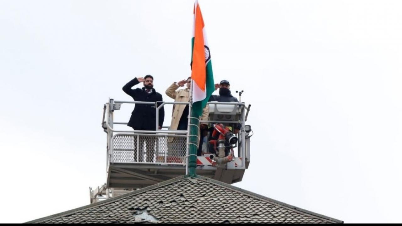 दो सामाजिक कार्यकर्ताओं ने की नई शुरुआत