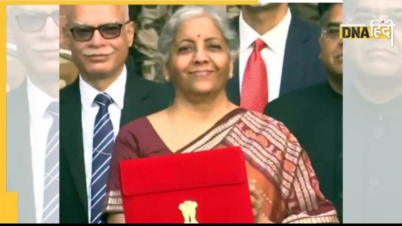  Budget 2022: इकत बुनाई वाली साड़ी पहने नजर आईं वित्त मंत्री निर्मला सीतारमण, हर साल खास रहा है स्टाइल 