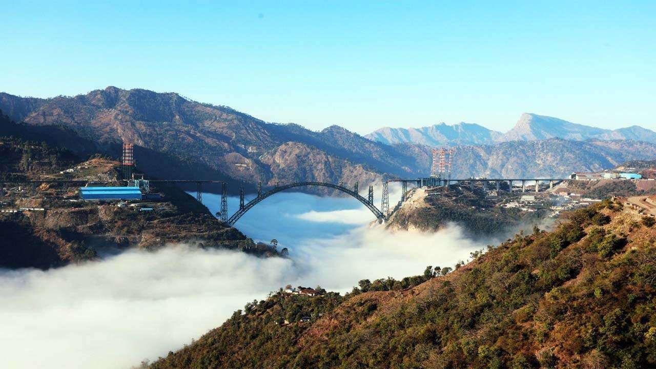 Chenab Bridge to provide direct connectivity to Kashmir Valley