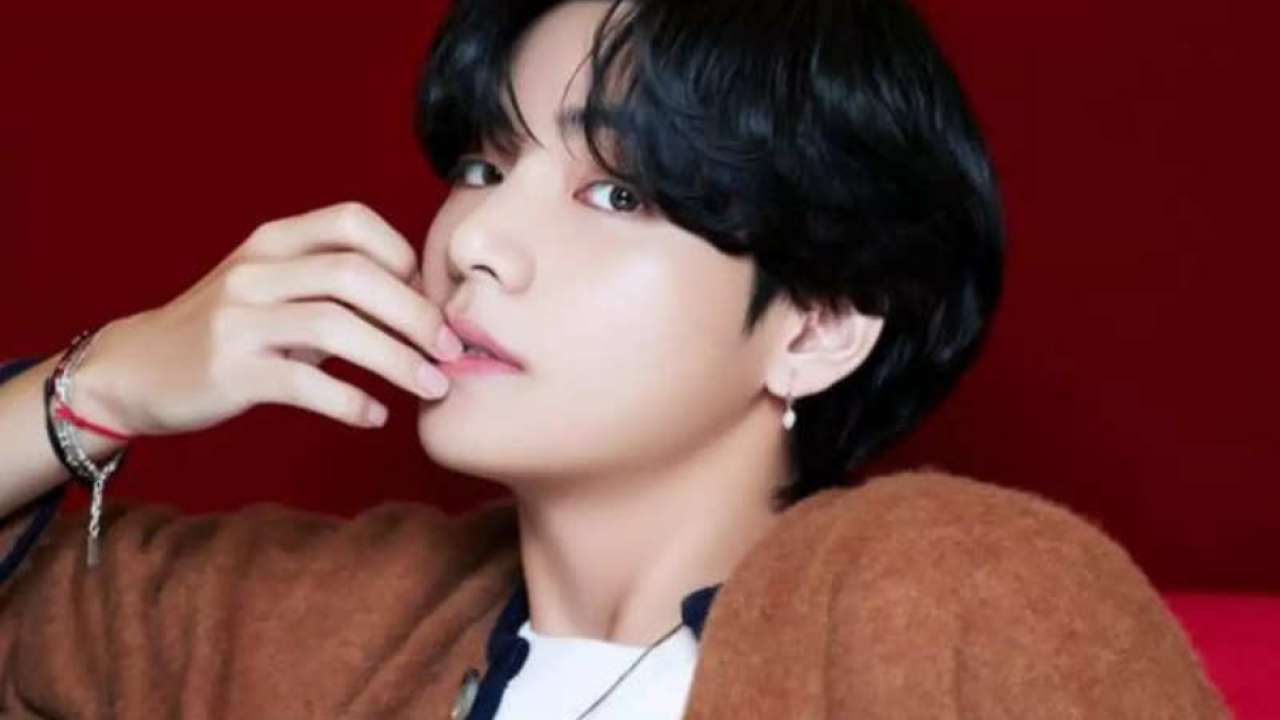 BTS' V sings Hindi song in new edit, video goes viral – WATCH BTS' V sings Hindi song in new edit, video goes viral – WATCH
