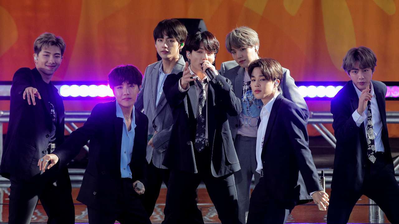 K-Netizens Can't Get Over BTS Jungkook's Visuals At The PERMISSION TO  DANCE ON STAGE-LAS VEGAS Concert - Koreaboo