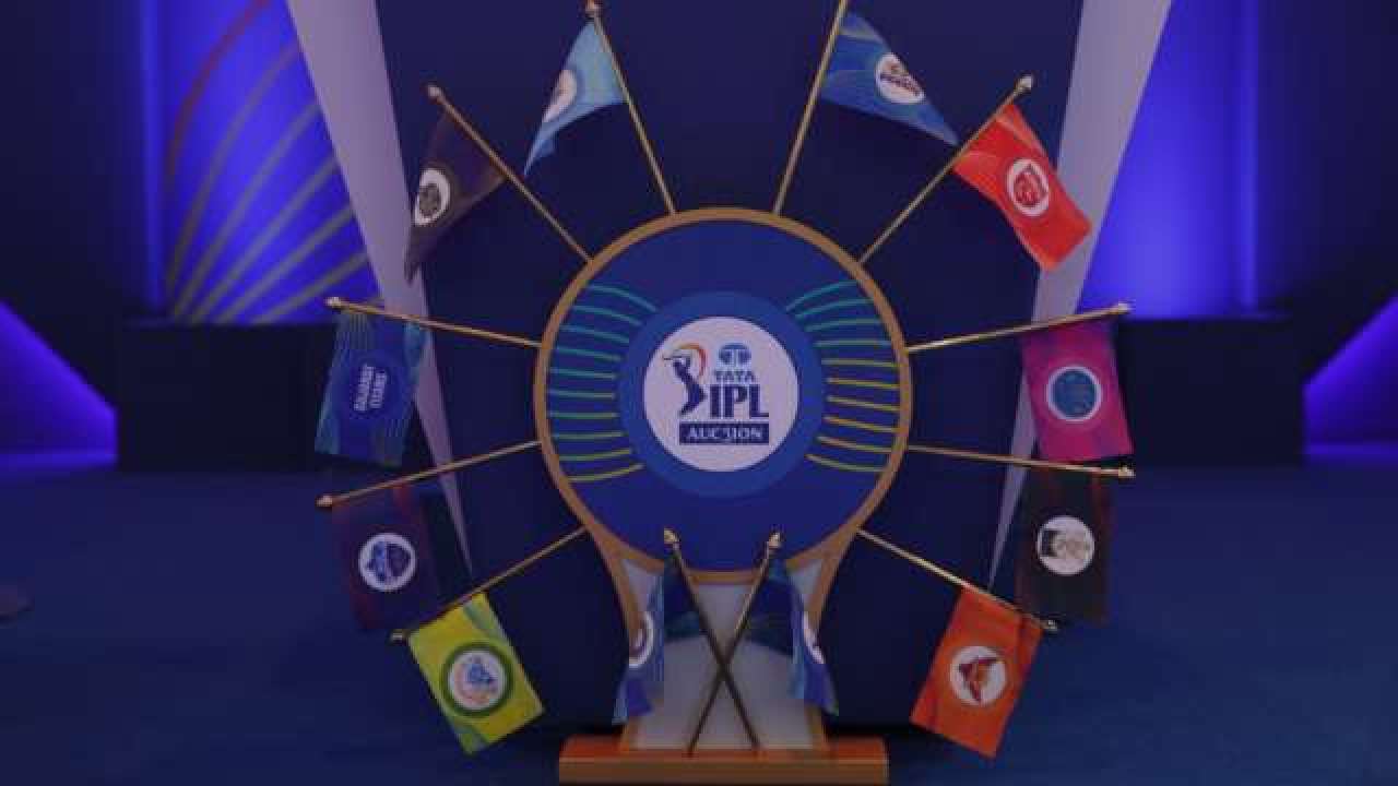 IPL 2022: Twitter explodes as netizens react to IPL's new format of 10 teams in 2 groups