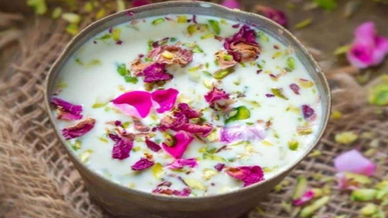 Thandai is a home remedy to beat the heat