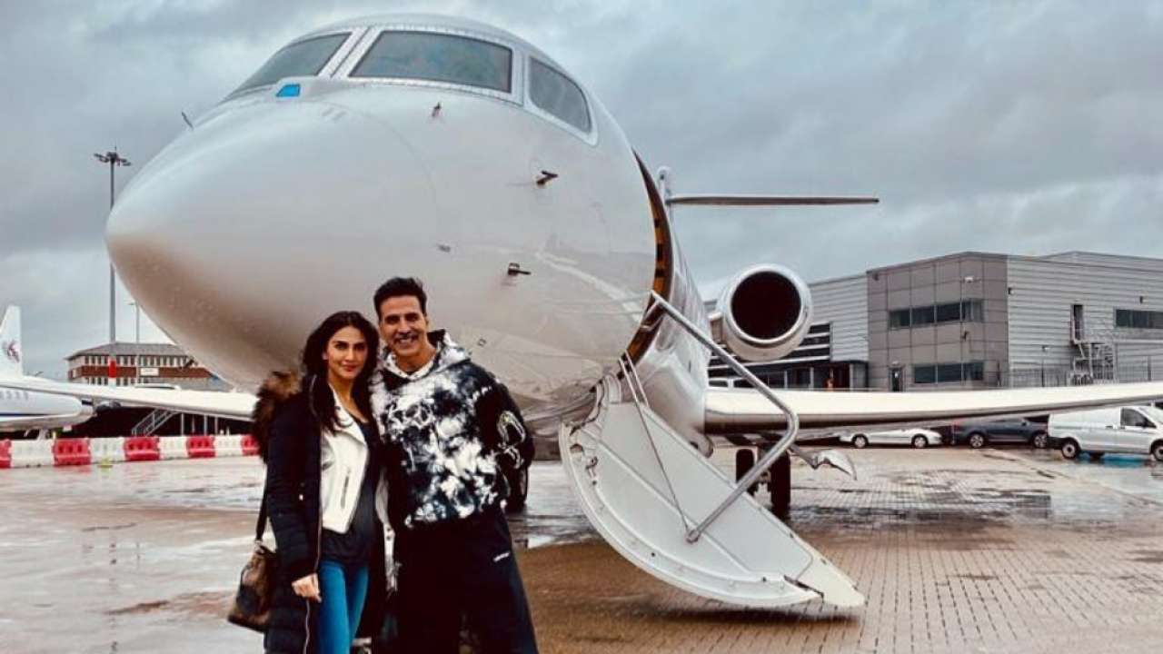 Akshay Kumar And Priyanka Chopra Xxx Sexy Video - Akshay Kumar, Priyanka Chopra, Ajay Devgn: Inside photos of luxurious  private jets of Bollywood stars