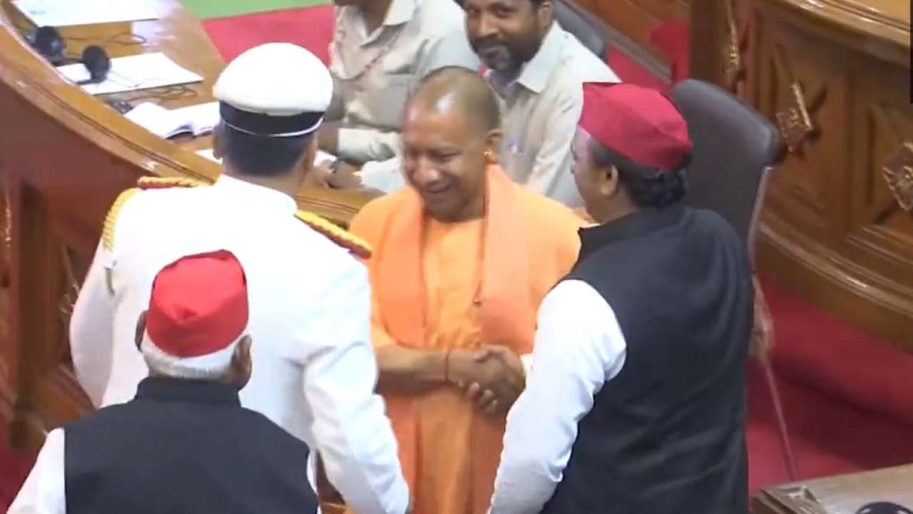 UP CM Yogi Adityanath, Akhilesh Yadav greet each other with a smile in ...