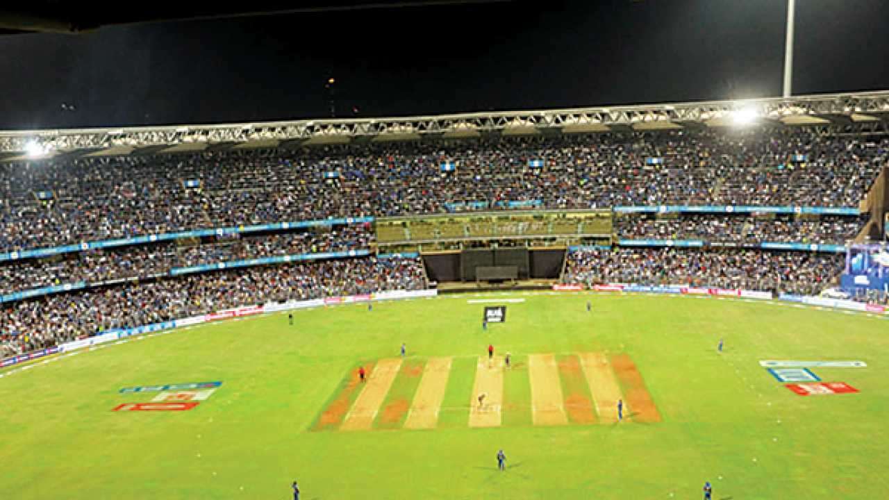 KKR vs PBKS Wankhede Stadium pitch and weather report for Kolkata