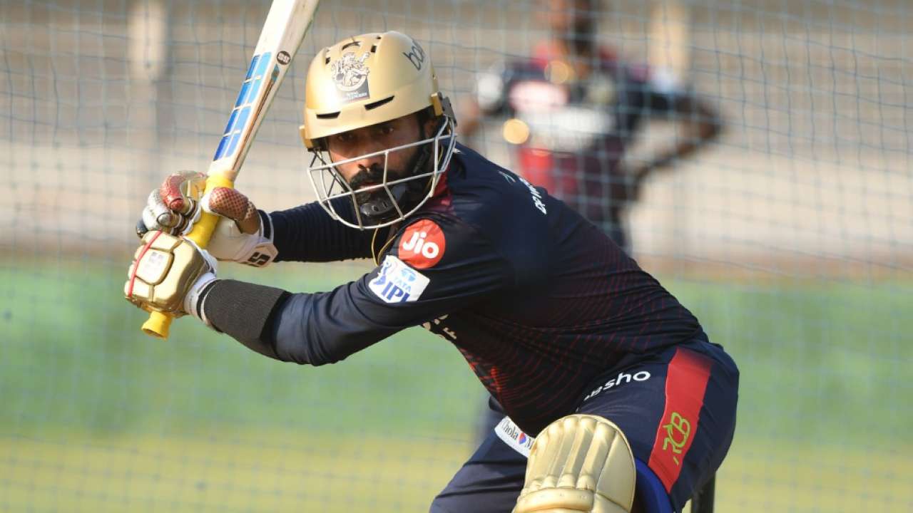 Dinesh Karthik - Royal Challengers Bangalore (RCB)