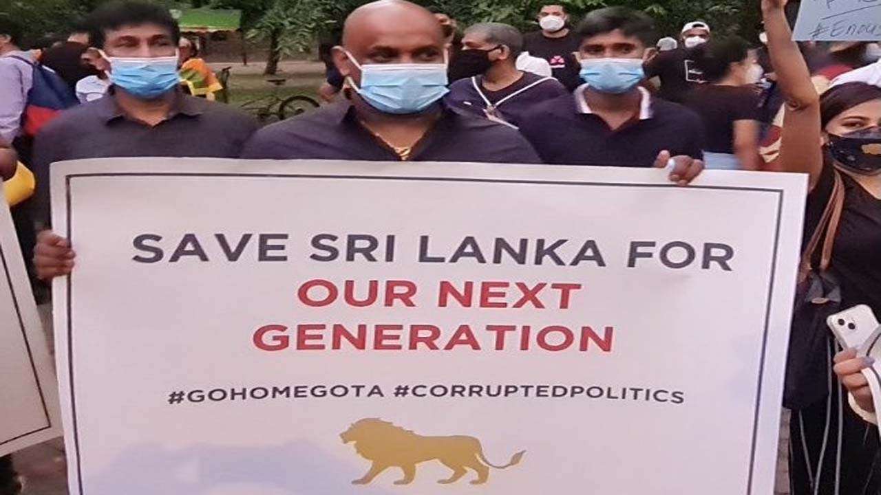 Cricketer Sanath Jayasurya thanks India for help