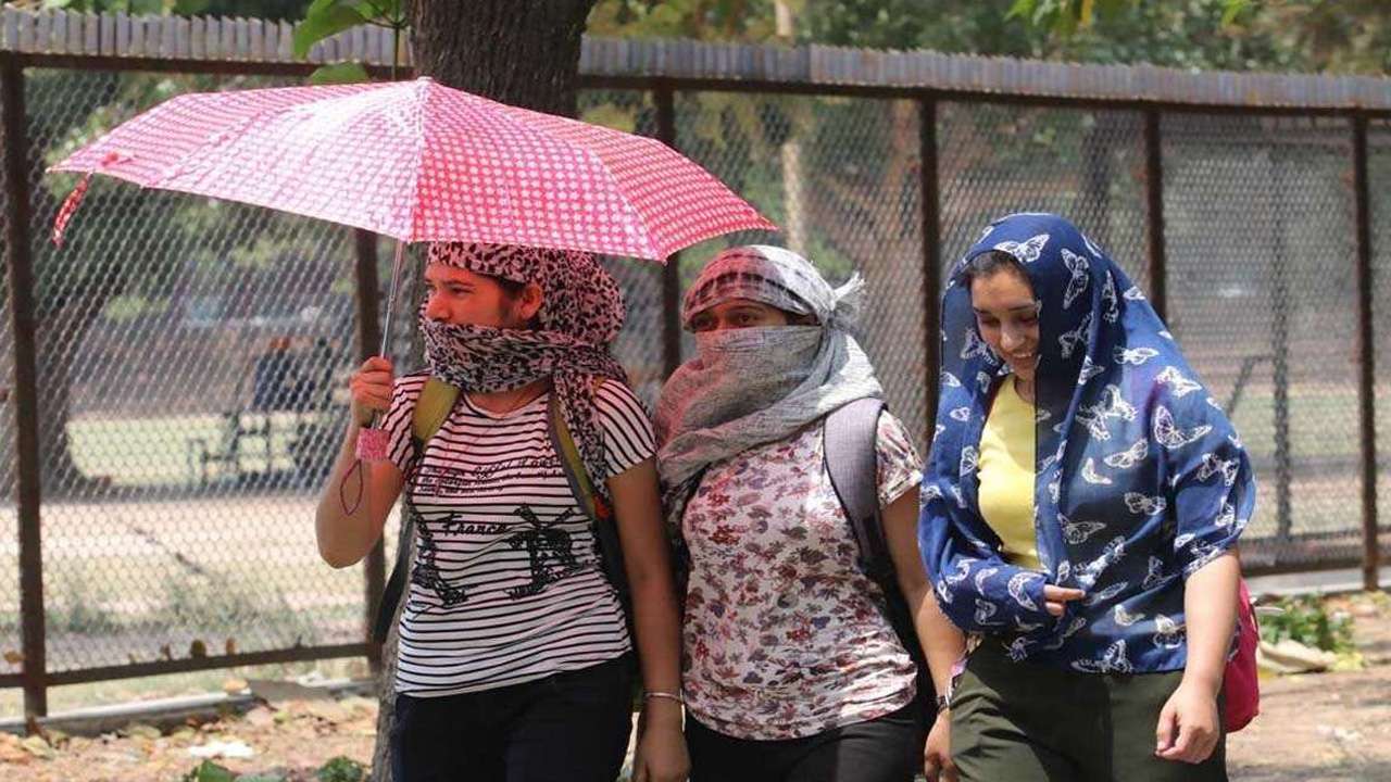 Heatwave subsides as light rain cools down Delhi NCR a bit