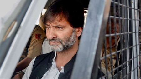 Life imprisonmen to Yasin Malik